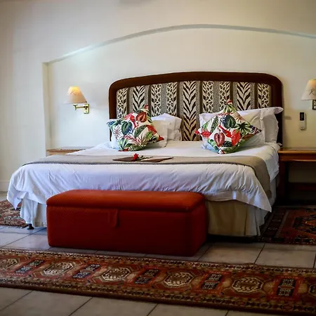 Altes Landhaus Country Lodge Oudtshoorn Exterior photo